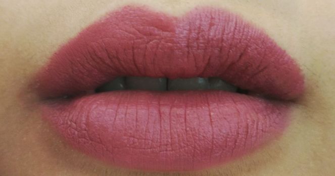 NYX-matte-lipstick-review, NYX-Matte-in-Tea-Rose-shade, lipstick-review, matte-lipstick-review